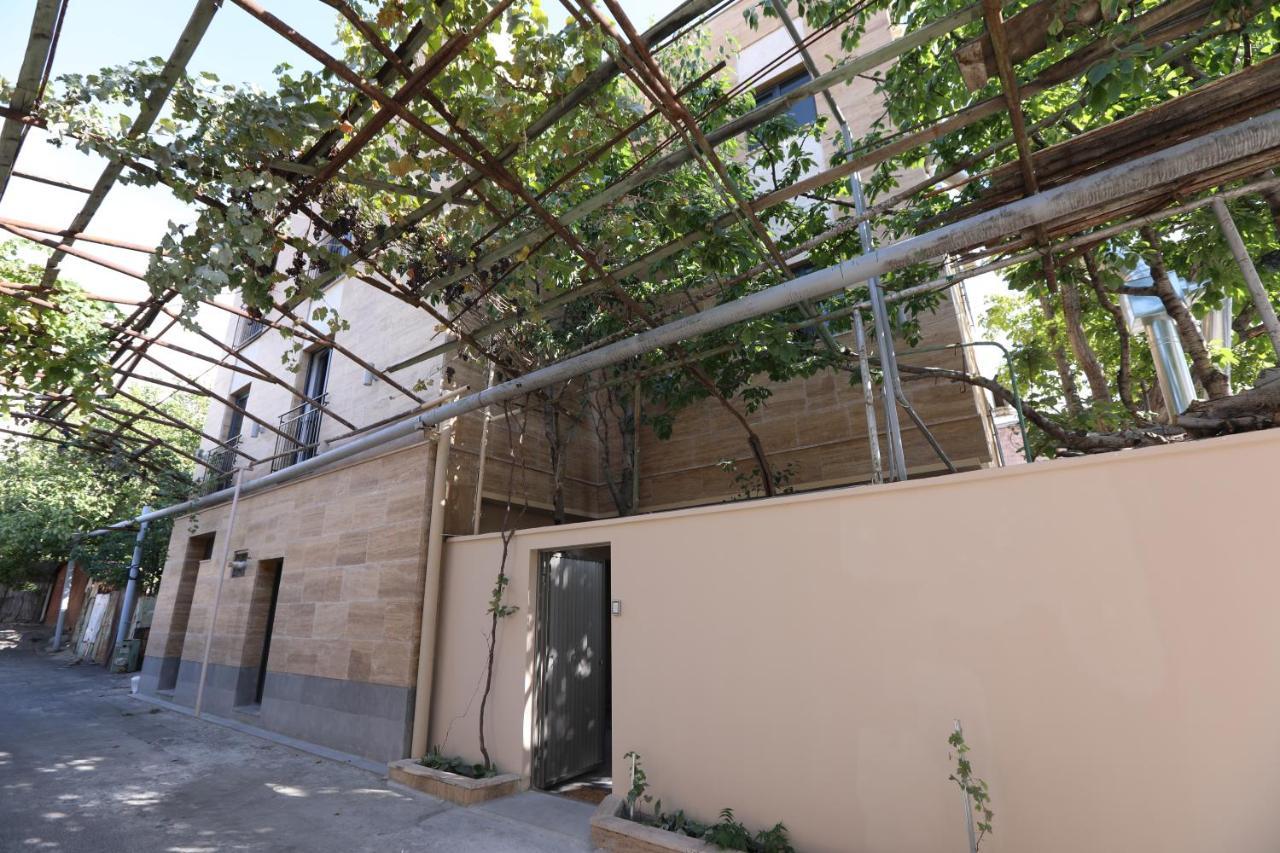 Hotelise I Tulip Apartment 예레반 외부 사진